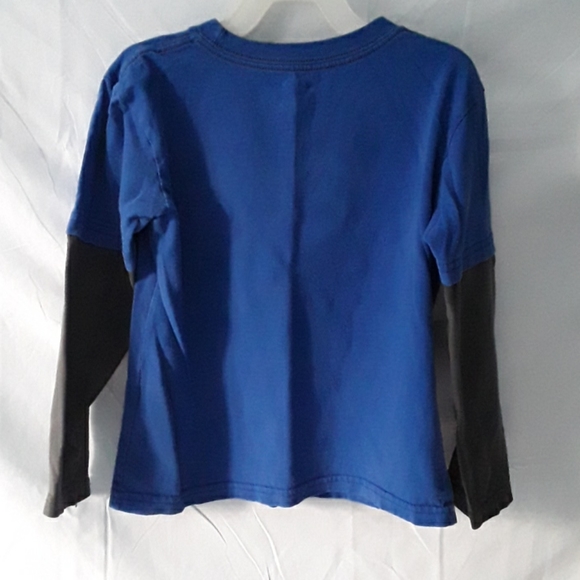 Boys Batman Long Sleeve Tee Size 5/6 - Picture 3 of 3